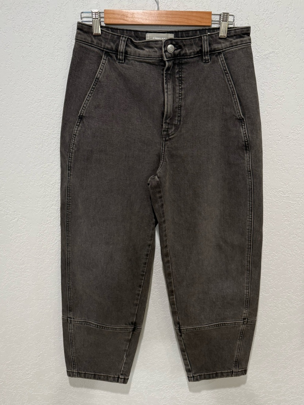 EVERLANE Woman’s Utility Barrel Jeans